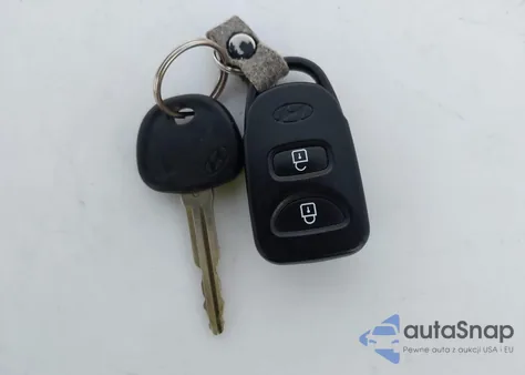 2010 Hyundai Tucson Gls z USA, uszkodzony, nr VIN KM8JT3ACXAU076756